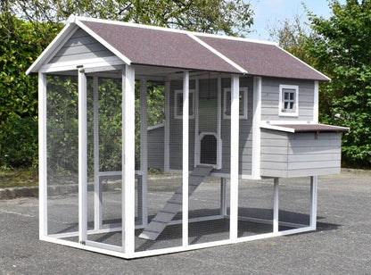 Royal Chicken Coop